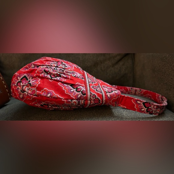 SOLD Adorable Vera Bradley cotton handbag in excellent condition. - Picture 3 of 7